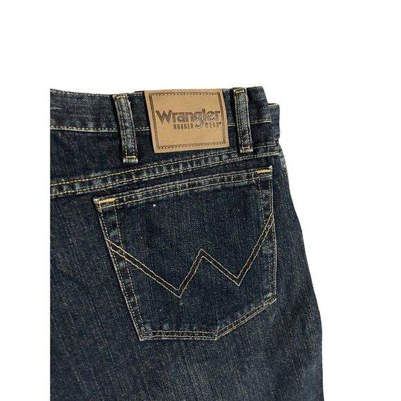 Mens wrangler rugged wear‎ jeans size 44X32 wide leg - Picture 4 of 6